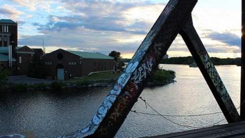 Sunset Visit - Prince-of-Wales-Bridge38.jpg