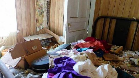 Stone's Throw - P1060827.jpg