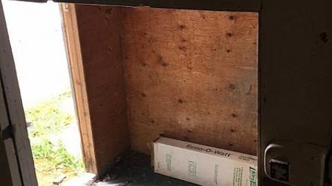 Broken Glass - Broken-Glass--Treehouse17.jpeg