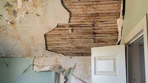 Colourful Cabinets - Plympton-Wyoming, Ontario