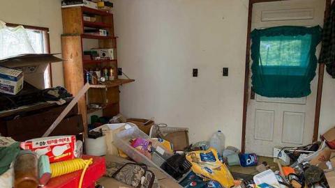 July 2016 GGG - Trenchcoat-Mafia11.jpg