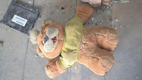 June 2016 - Garage-Across-from-Camp-3035.jpg