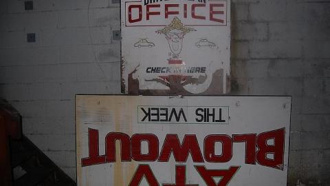 July  2016 - Car-shop38.jpeg