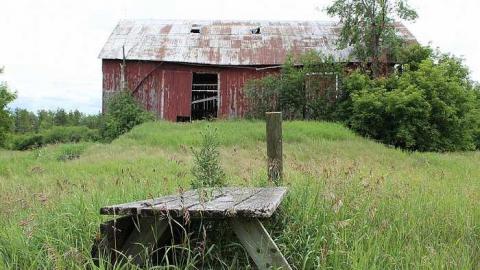 Quick Stop - Bells-Corners-Barn32.jpg