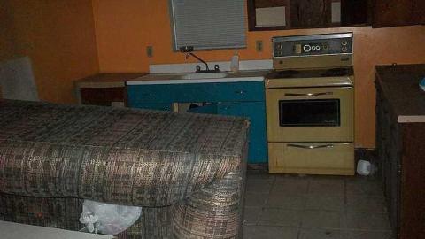 2891 apts - 112_0973.jpg