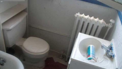 2891 apts - DSCF3603.jpg