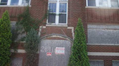 2891 apts - DSCF3615.jpg