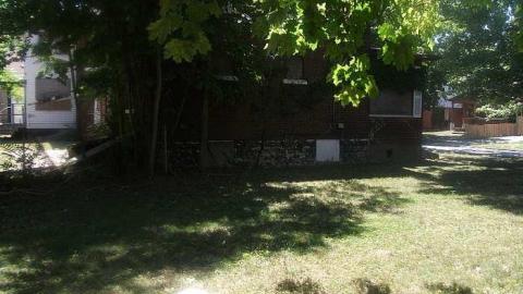 frat house - DSCF3554.jpg