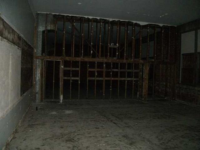 Devine Street Public School - Sarnia, Ontario