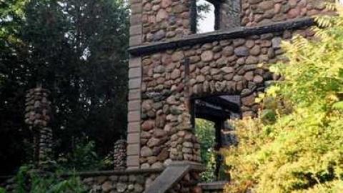 The Castle - 003_2A.jpg