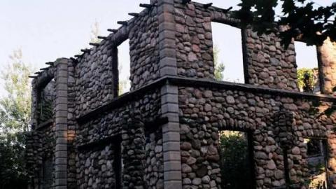 The Castle - 007_6A.jpg