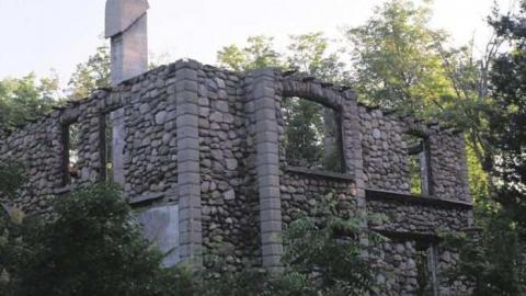 The Castle - 009_8A.jpg