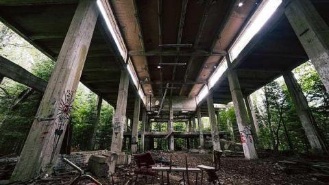 July 31, 2016 - Donald-(ghost-chemical-plant)59.jpg