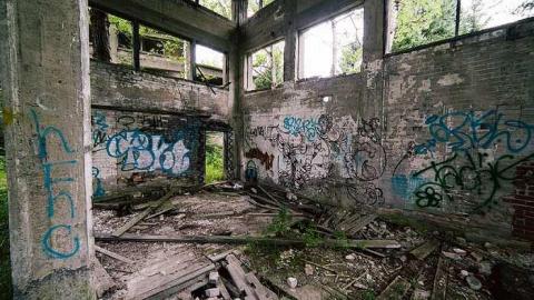 July 31, 2016 - Donald-(ghost-chemical-plant)60.jpg