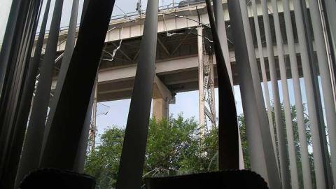 Bridge Tavern photo 4