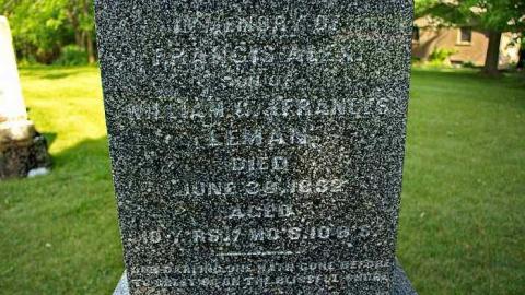 Lie Down Thou Weary One - Oxford-Centre-United-Ch-Cemetery12.jpg