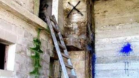 Strange Days - Lurid-Fortification67.jpg