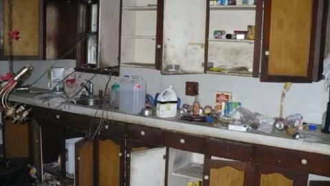 Smashed - Beeton-is-Trashed-Big-Time30.jpg