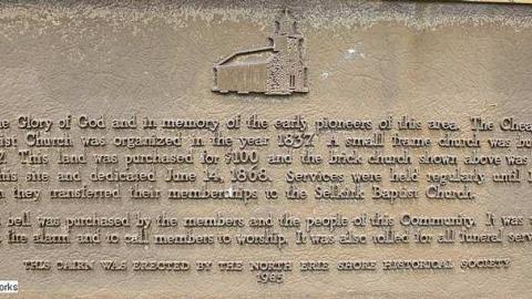 Downtown Cheapside - Cheapside-Baptist-ChurchCemetery1.jpg