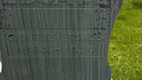 Downtown Cheapside - Cheapside-Baptist-ChurchCemetery26.jpg