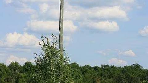 August 2016 - The-Dot19.jpg