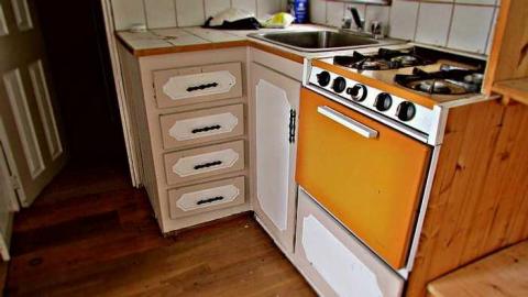 Trailer Park - Hunting-Shacks10.jpg