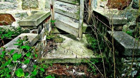 Aug 2016 - Beautiful-Stone-House176.jpg