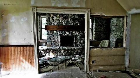 Aug 2016 - Beautiful-Stone-House163.jpg