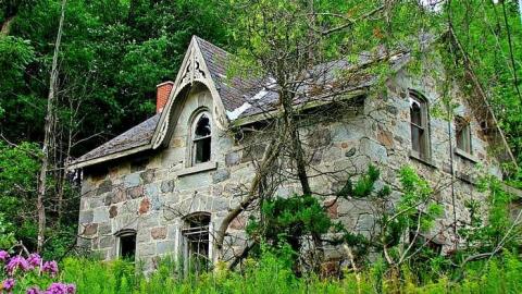 Aug 2016 - Beautiful-Stone-House173.jpg