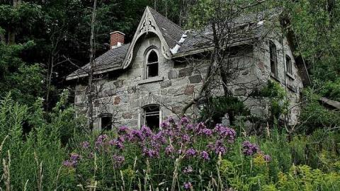 Aug 2016 - Beautiful-Stone-House184.jpg