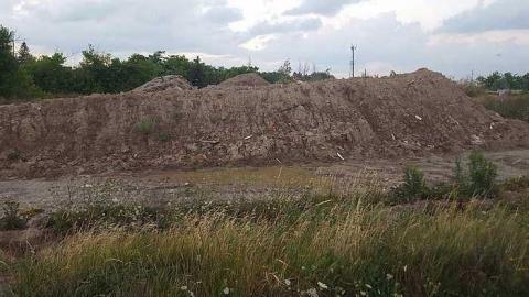 Old Flooded Bungalow - 20160805_203744.jpg
