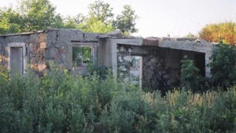 July 2011 - 010_8A.jpg