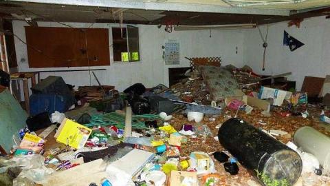 Gooey Goodness - Moldy-Getaway35.jpg