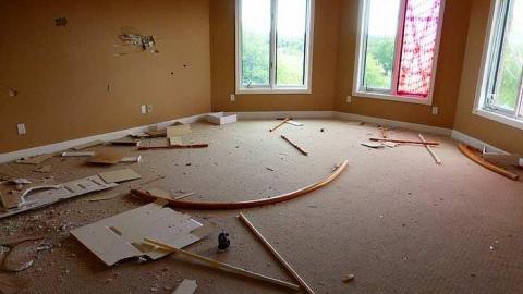 Ecko Elegance - Ecko-Location65.jpg