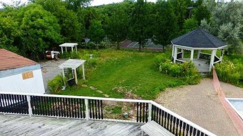 Decked Out - Big-Deck-House66.jpg