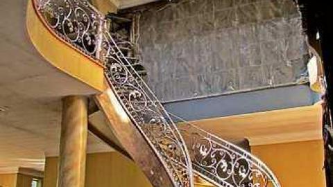 Blackened Mansion - Abandoned-Grow-Op-Mansion--Drug-Dealers-Mansion--King-City179.jpg