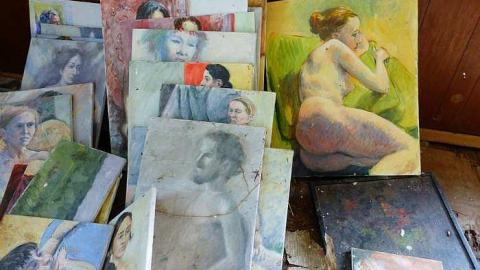 Barren - Naked-and-Afraid48.jpg