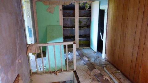 Barren - Naked-and-Afraid51.jpg