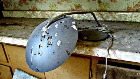 Abandoned Talent - Naked-and-Afraid37.jpg