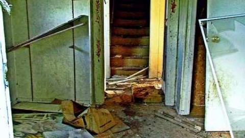 Abandoned Talent - Naked-and-Afraid45.jpg