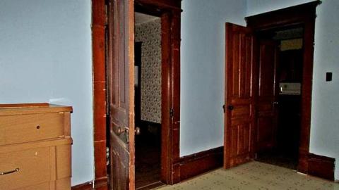 Charming - IMG_3941.jpg