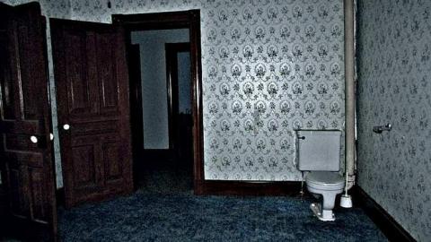 Charming - IMG_3943.jpg