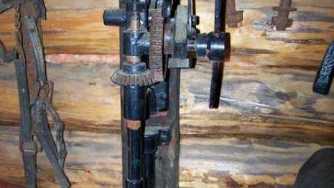 Wakami Lumber Co. - Scalers-Cabin12.jpg