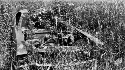 Farm House July 2011 - 15-Line-Farm-House40.jpg