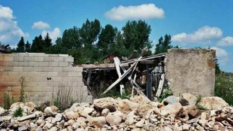 July 2011 - Bowing-House56.jpg