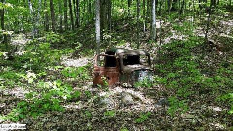 Off the beaten path - Junk-Yard-in-a-Forest14.jpg