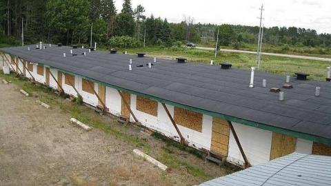 Boarded up - MoeZeOn-Inn33.jpg