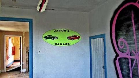 Sept. 2016 - IMG_4103.jpg