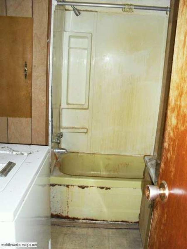 Trailer's End - Mapleton, Ontario