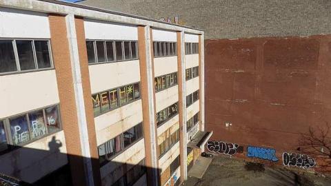 School's out  - DSCN0827.jpg